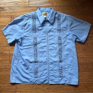 Guayabera By Haband XL Short Sleeve Baby Blue Shirt Full Zip 4 Front Pockets